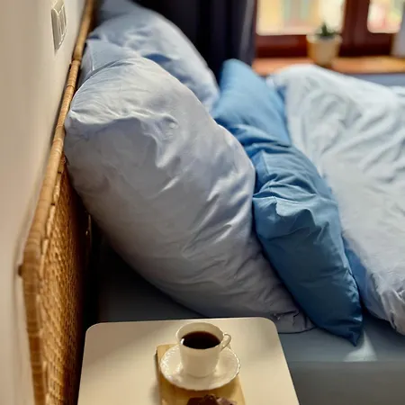 01097 Bed & Breakfast 3*