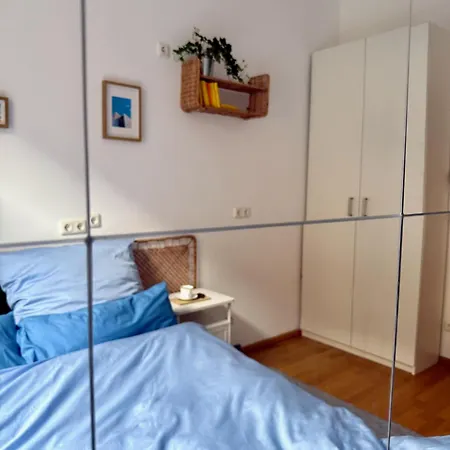 01097 Alojamento de Acomodação e Pequeno-almoço Dresden